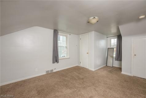 1220 Havana Place NE Canton OH 44714