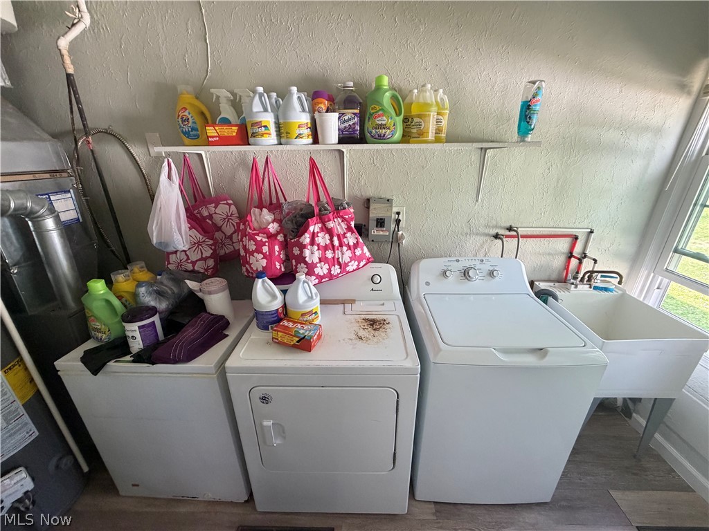 3905 E 189th Street Cleveland OH 44122