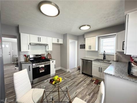 2440 Dentzler Road Parma OH 44134