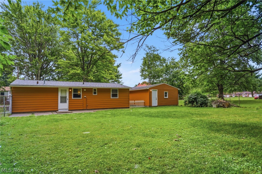 934 Meadowbrook Avenue Alliance OH 44601
