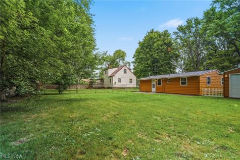 934 Meadowbrook Avenue Alliance OH 44601