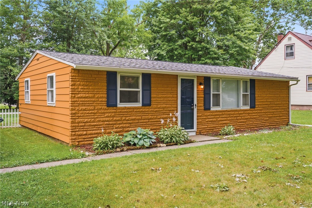 934 Meadowbrook Avenue Alliance OH 44601
