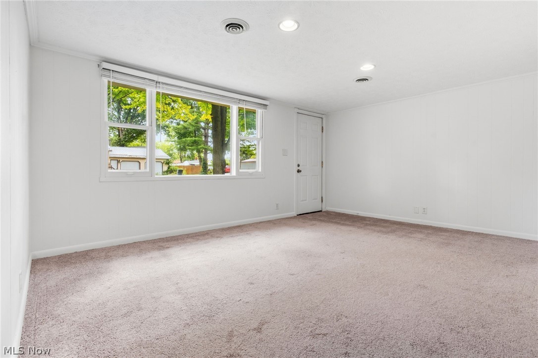 934 Meadowbrook Avenue Alliance OH 44601
