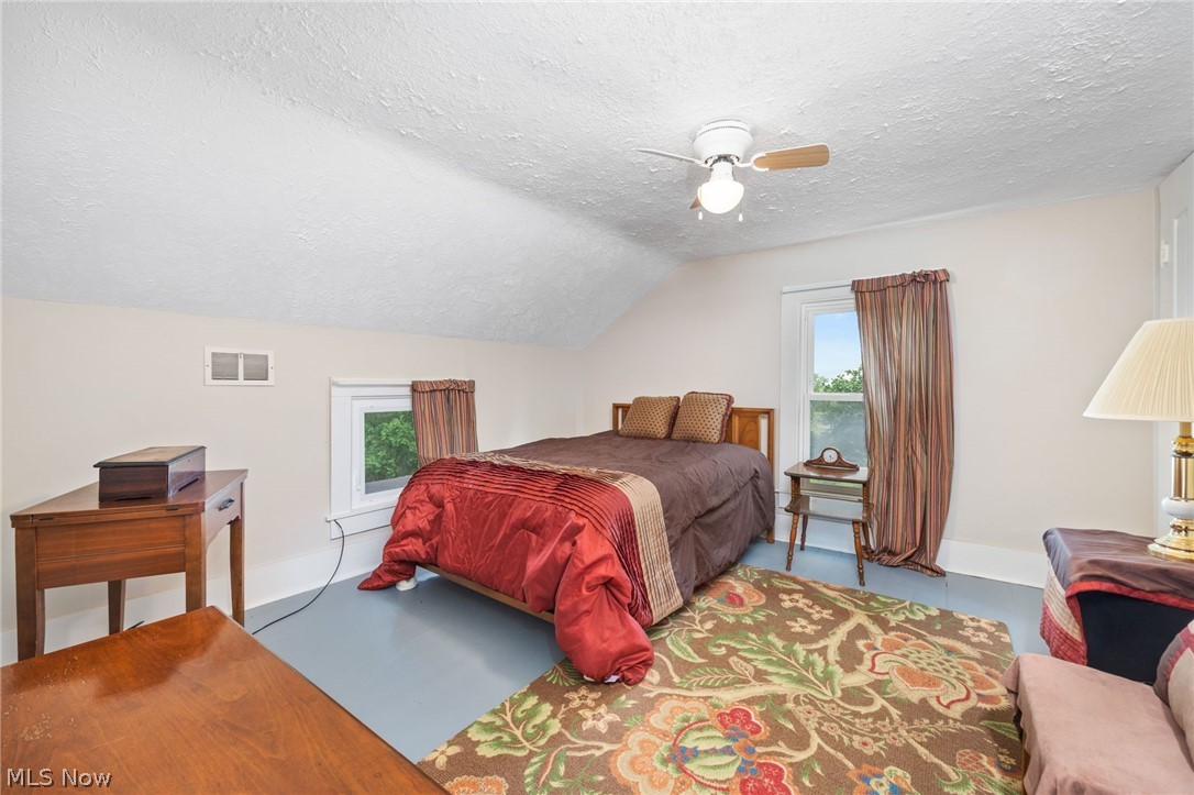 9626 Daniels Road Seville OH 44273