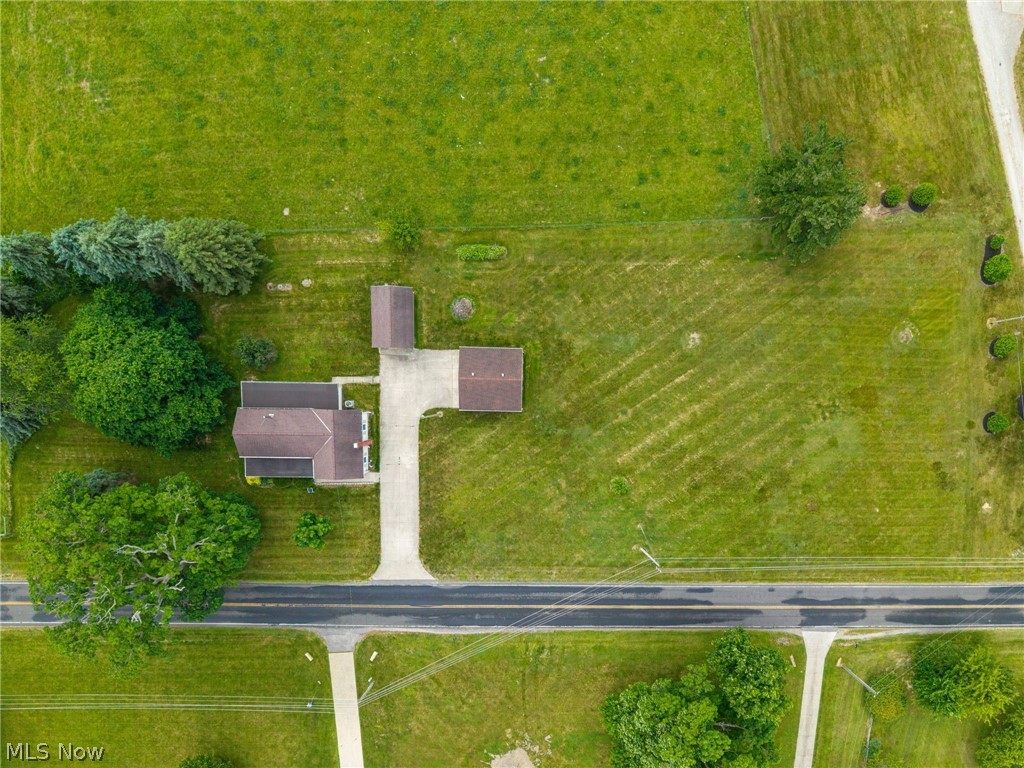 9626 Daniels Road Seville OH 44273