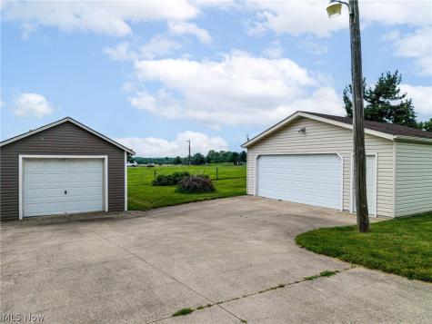 9626 Daniels Road Seville OH 44273