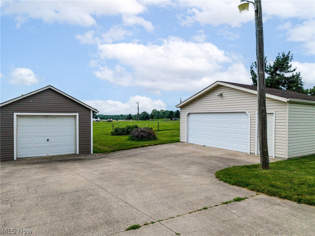 9626 Daniels Road Seville OH 44273