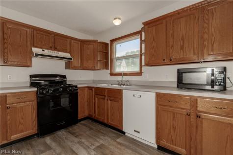 3196 Overview Circle Ravenna OH 44266