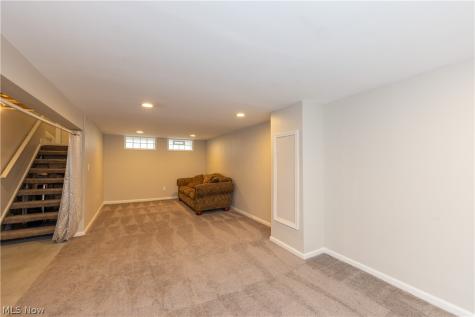 1241 Sunset Road Mayfield Heights OH 44124