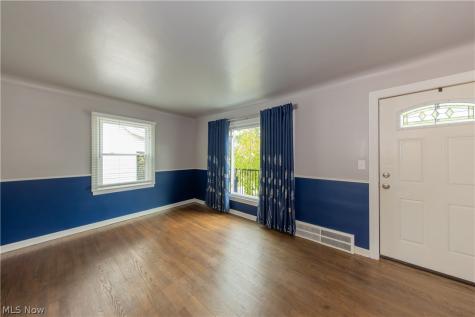 1241 Sunset Road Mayfield Heights OH 44124