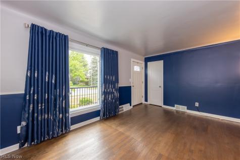 1241 Sunset Road Mayfield Heights OH 44124