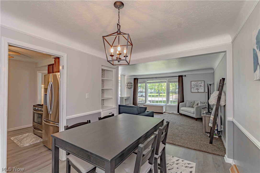 4933 Fairlawn Road Lyndhurst OH 44124