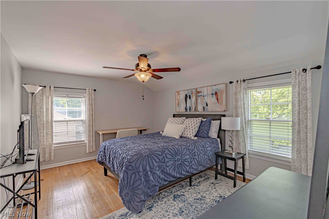 4933 Fairlawn Road Lyndhurst OH 44124