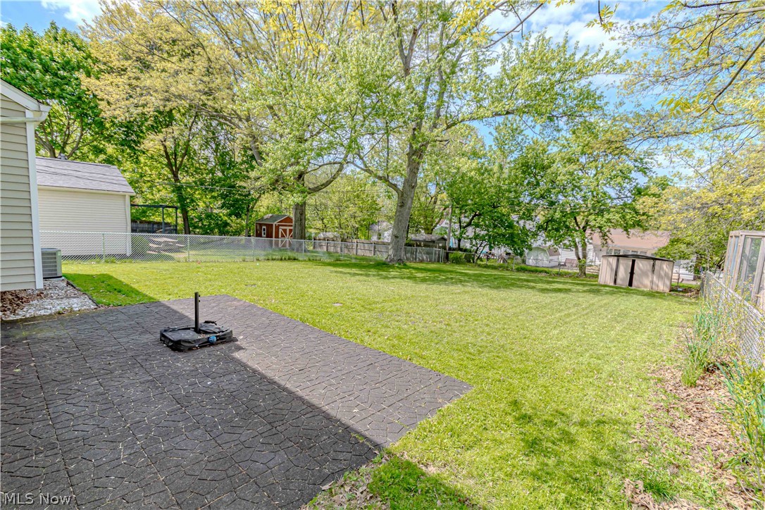4933 Fairlawn Road Lyndhurst OH 44124