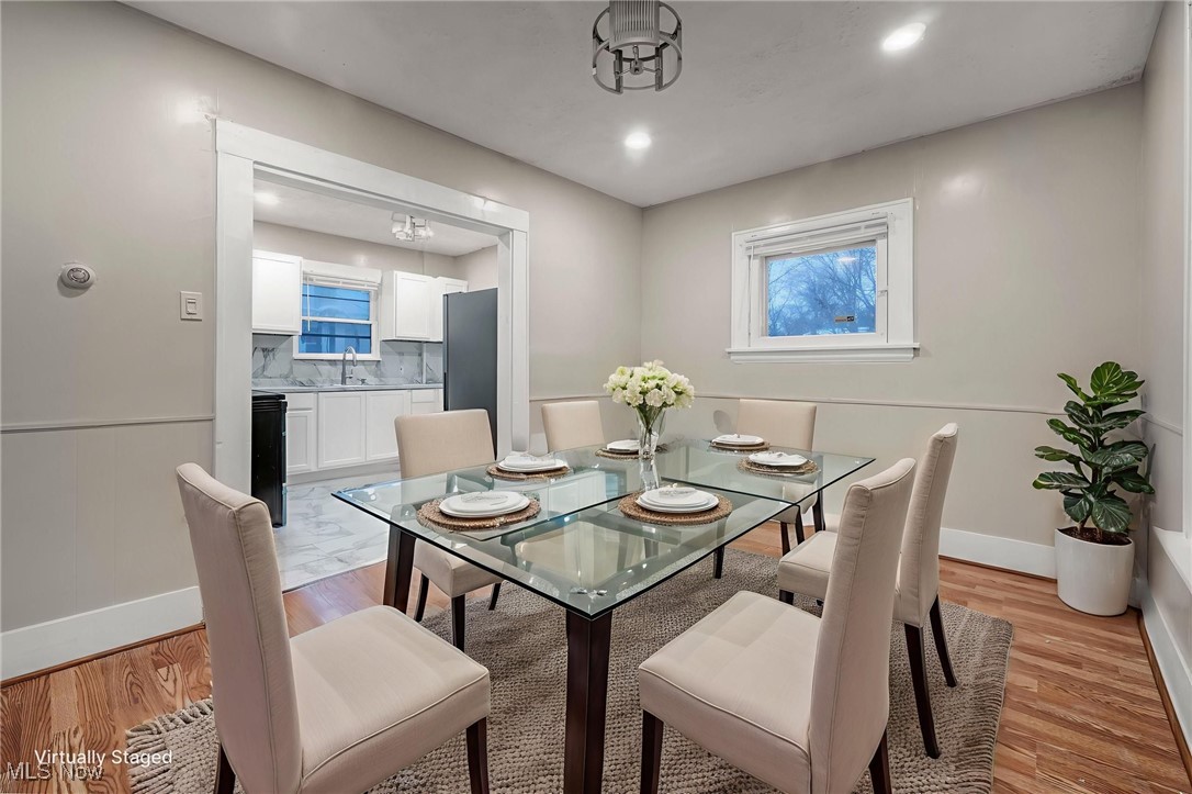 960 Whittier Avenue Akron OH 44320