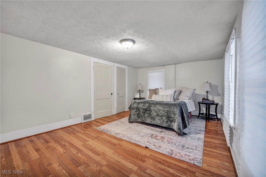 960 Whittier Avenue Akron OH 44320