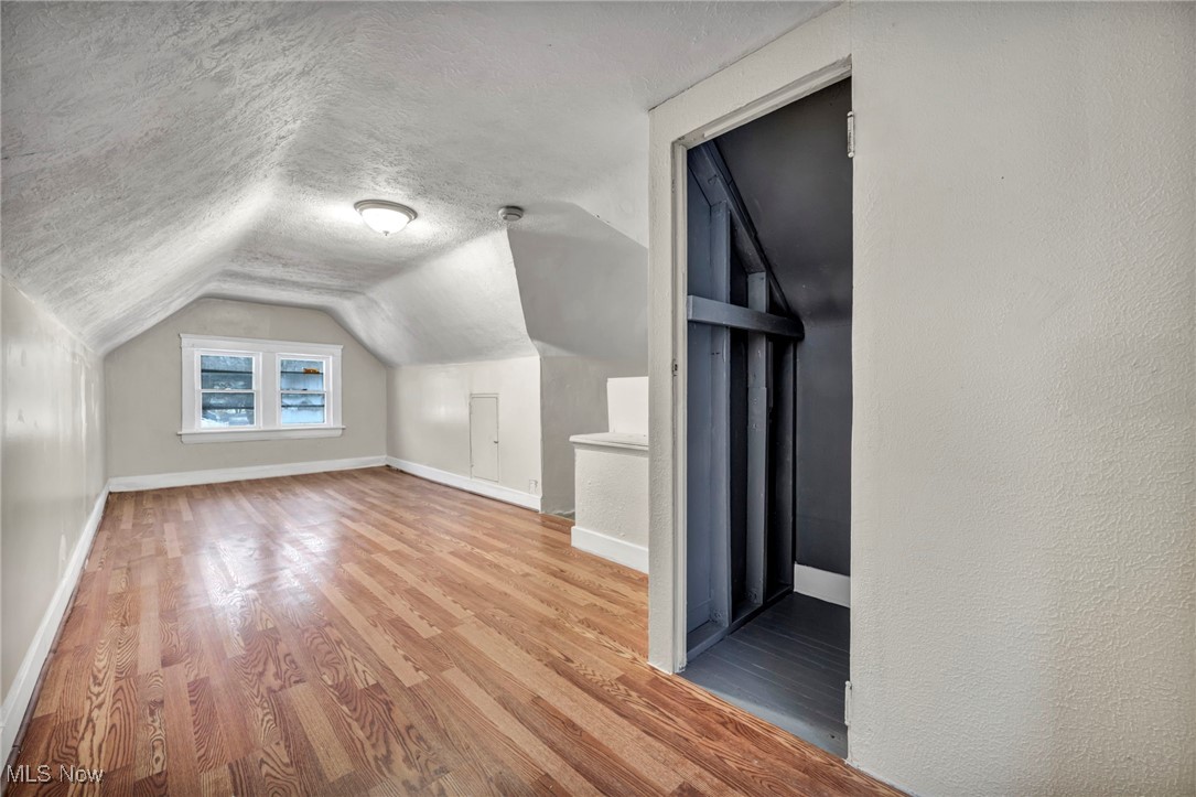 960 Whittier Avenue Akron OH 44320