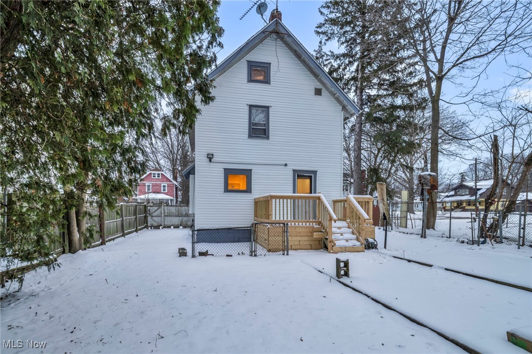 960 Whittier Avenue Akron OH 44320