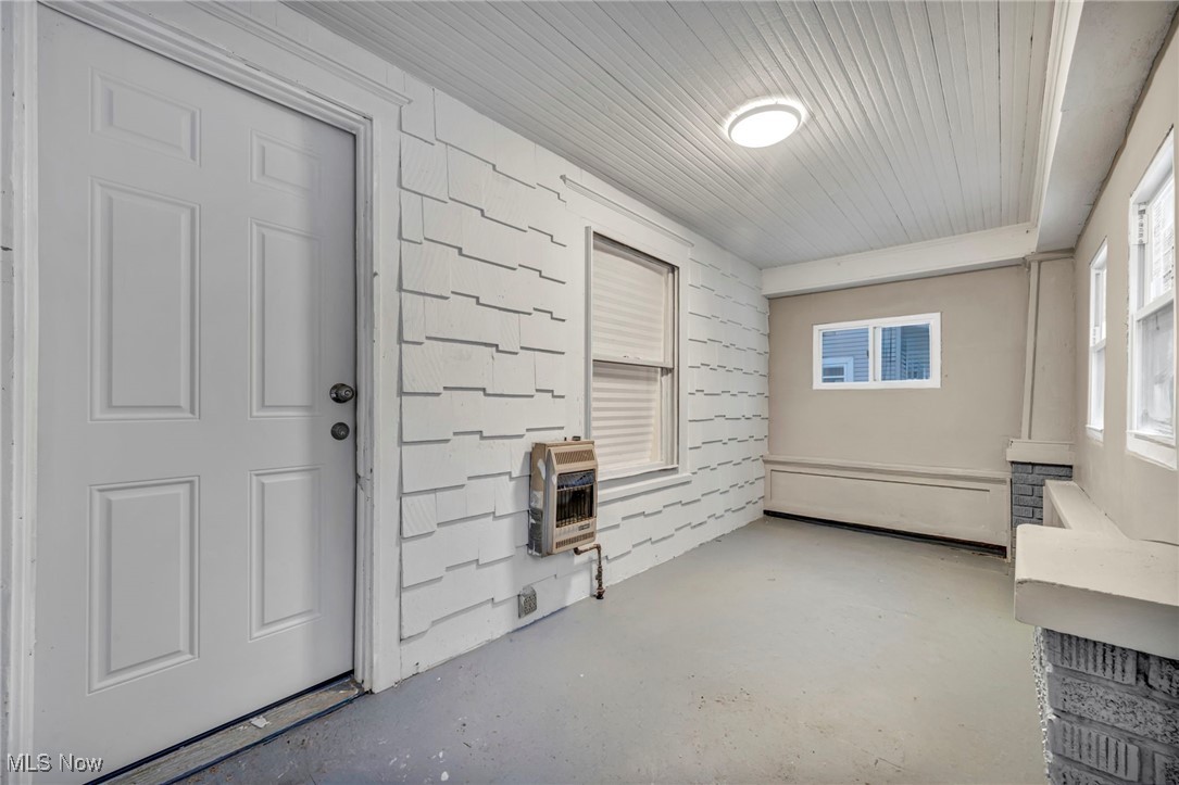 960 Whittier Avenue Akron OH 44320