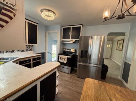2506 Torrington Avenue Parma OH 44134