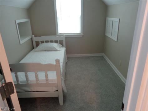 2506 Torrington Avenue Parma OH 44134