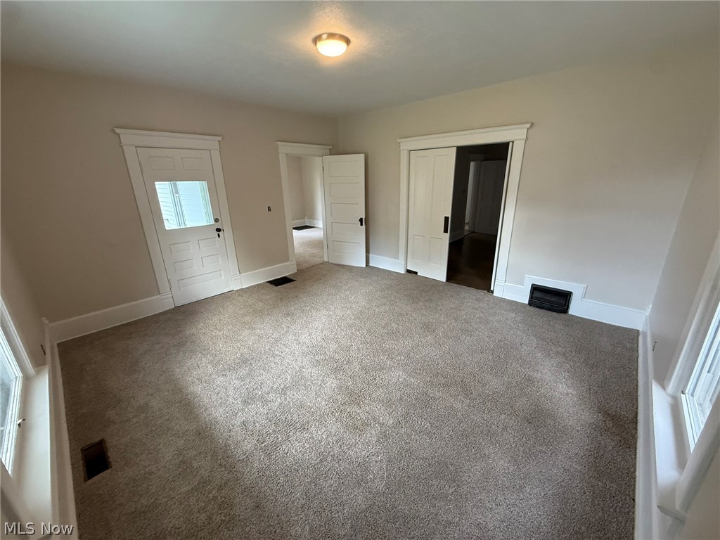 520 E 4th Street Dover OH 44622
