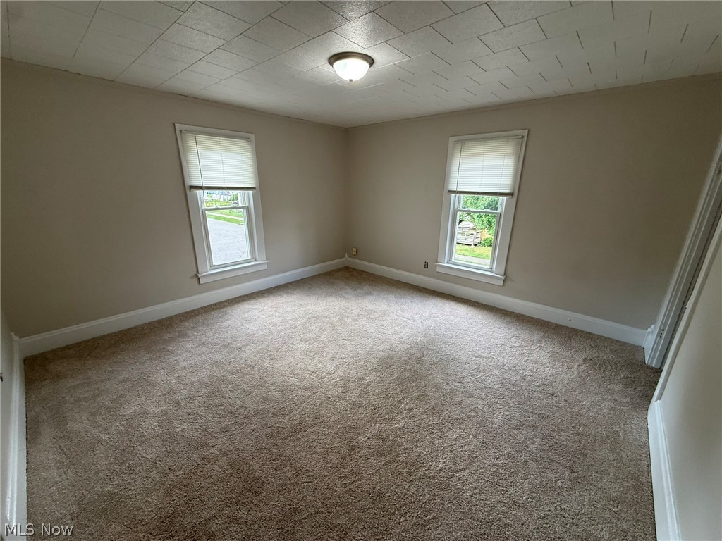 520 E 4th Street Dover OH 44622