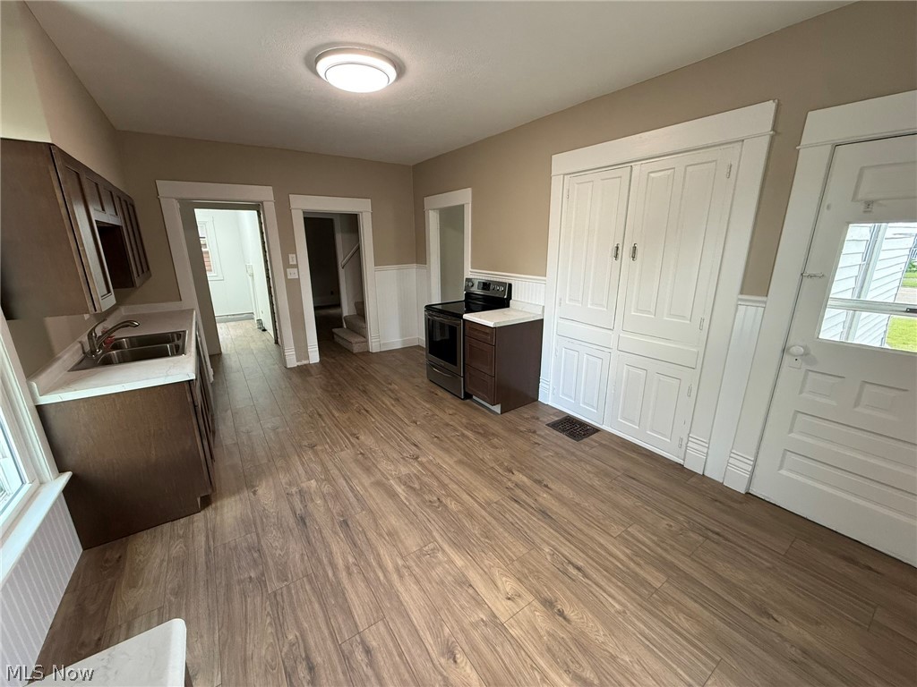 520 E 4th Street Dover OH 44622