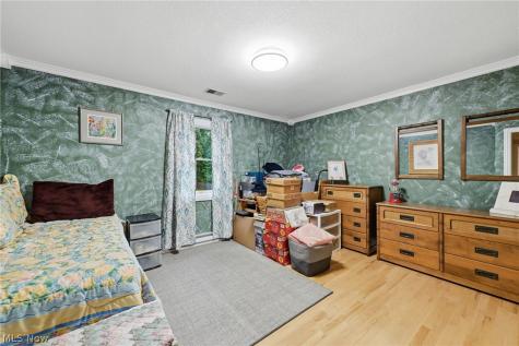 36490 Giles Road Grafton OH 44044