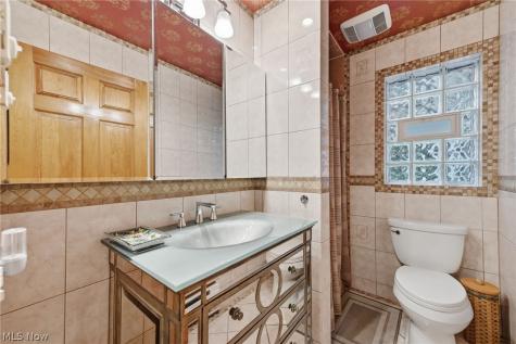 36490 Giles Road Grafton OH 44044