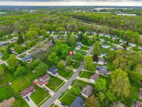 9331 Fairfield Drive Twinsburg OH 44087