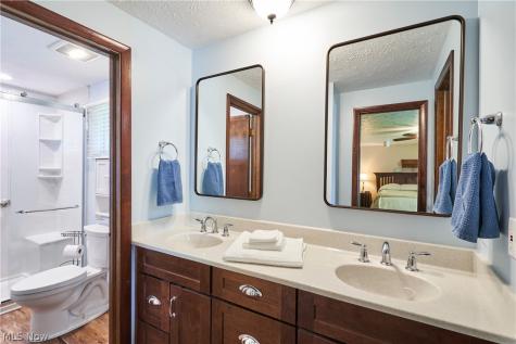 34138 Gem Circle North Ridgeville OH 44039