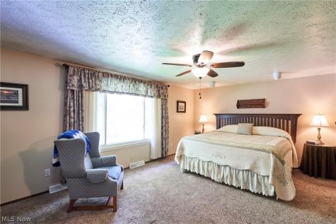 34138 Gem Circle North Ridgeville OH 44039