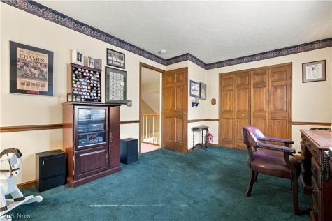 517 Rockwood Court Avon Lake OH 44012