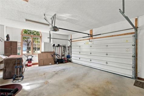517 Rockwood Court Avon Lake OH 44012