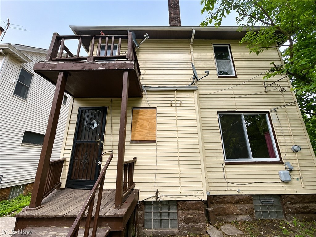 1172 Melbourne Road East Cleveland OH 44112