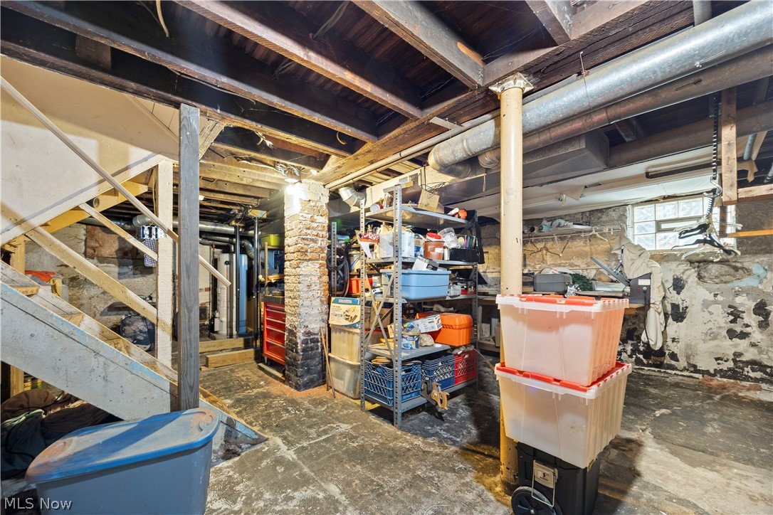1288 W 108th Street Cleveland OH 44102