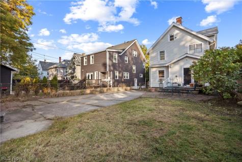 1288 W 108th Street Cleveland OH 44102