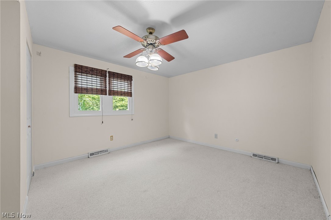5282 Graham Drive Lyndhurst OH 44124