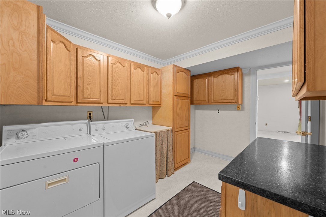 5282 Graham Drive Lyndhurst OH 44124