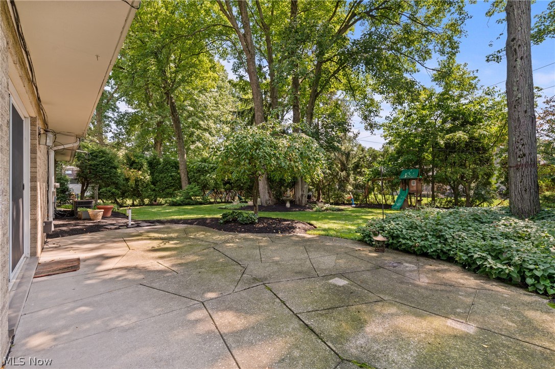 5282 Graham Drive Lyndhurst OH 44124