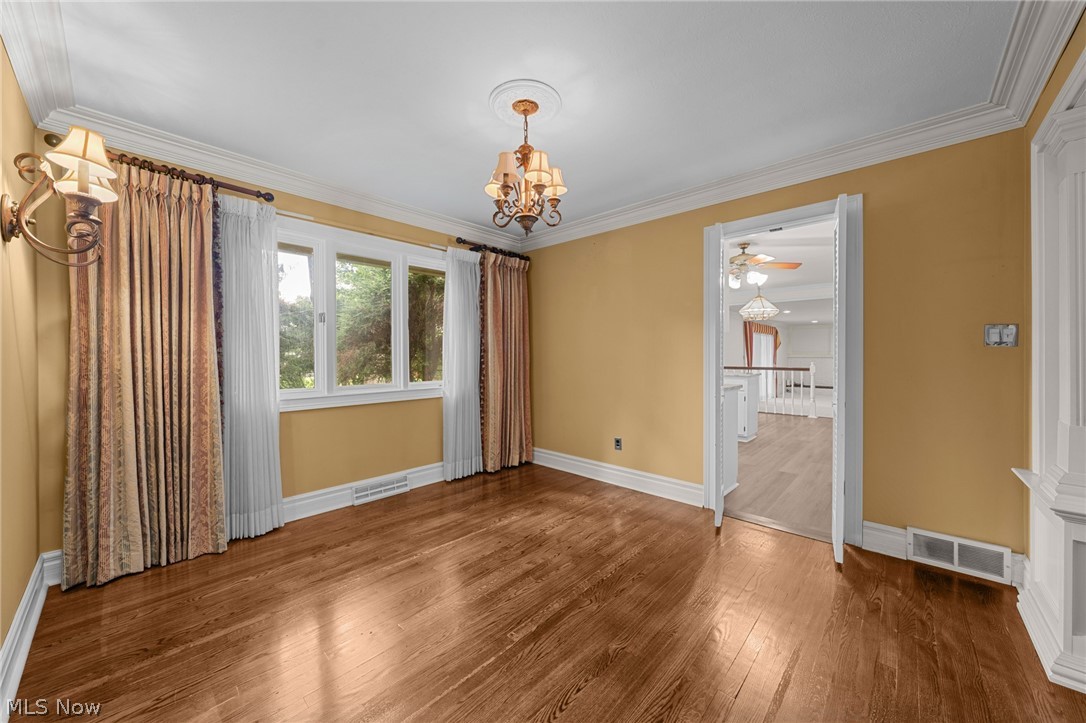 5282 Graham Drive Lyndhurst OH 44124