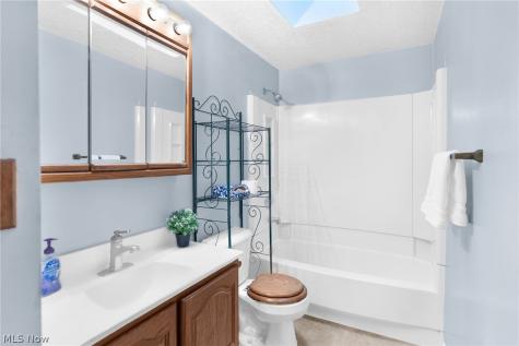 1077 S Diamond Street Ravenna OH 44266
