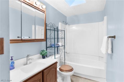 1077 S Diamond Street Ravenna OH 44266