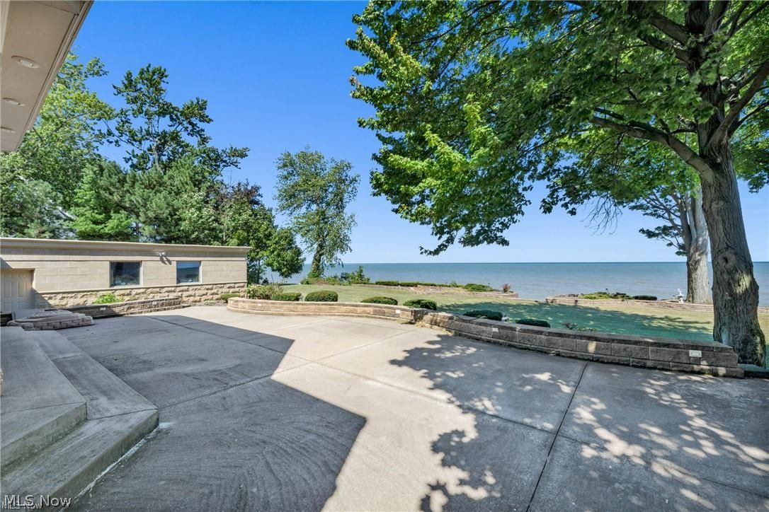 2919 E Erie Avenue Lorain OH 44052