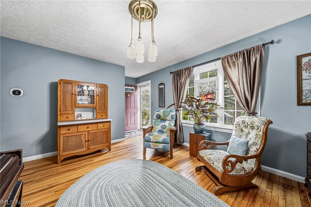 37301 Park Avenue Willoughby OH 44094