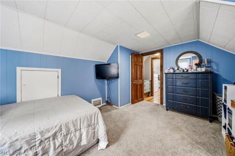 37301 Park Avenue Willoughby OH 44094