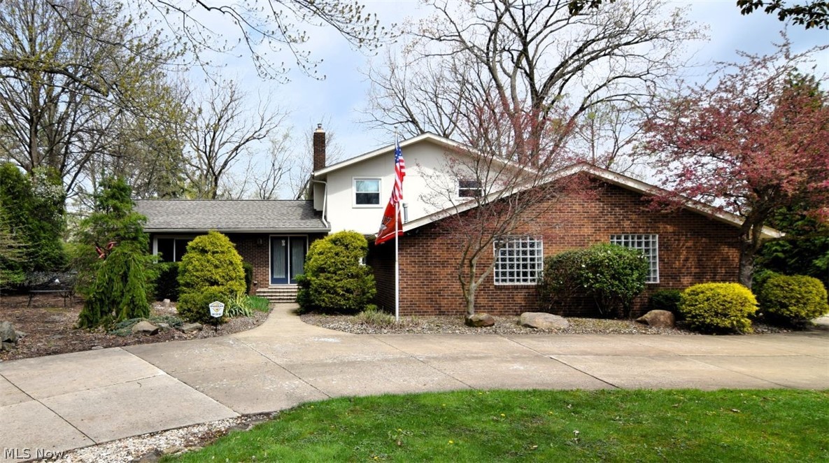 26025 Shaker Boulevard Beachwood OH 44122