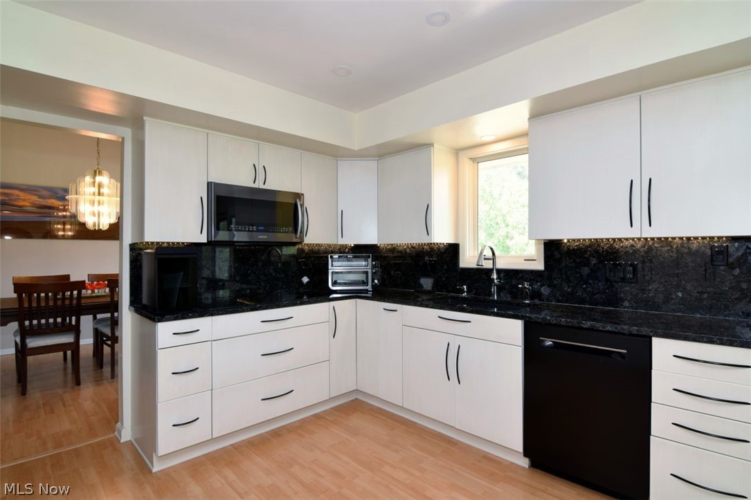 26025 Shaker Boulevard Beachwood OH 44122