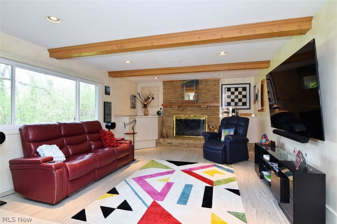 26025 Shaker Boulevard Beachwood OH 44122